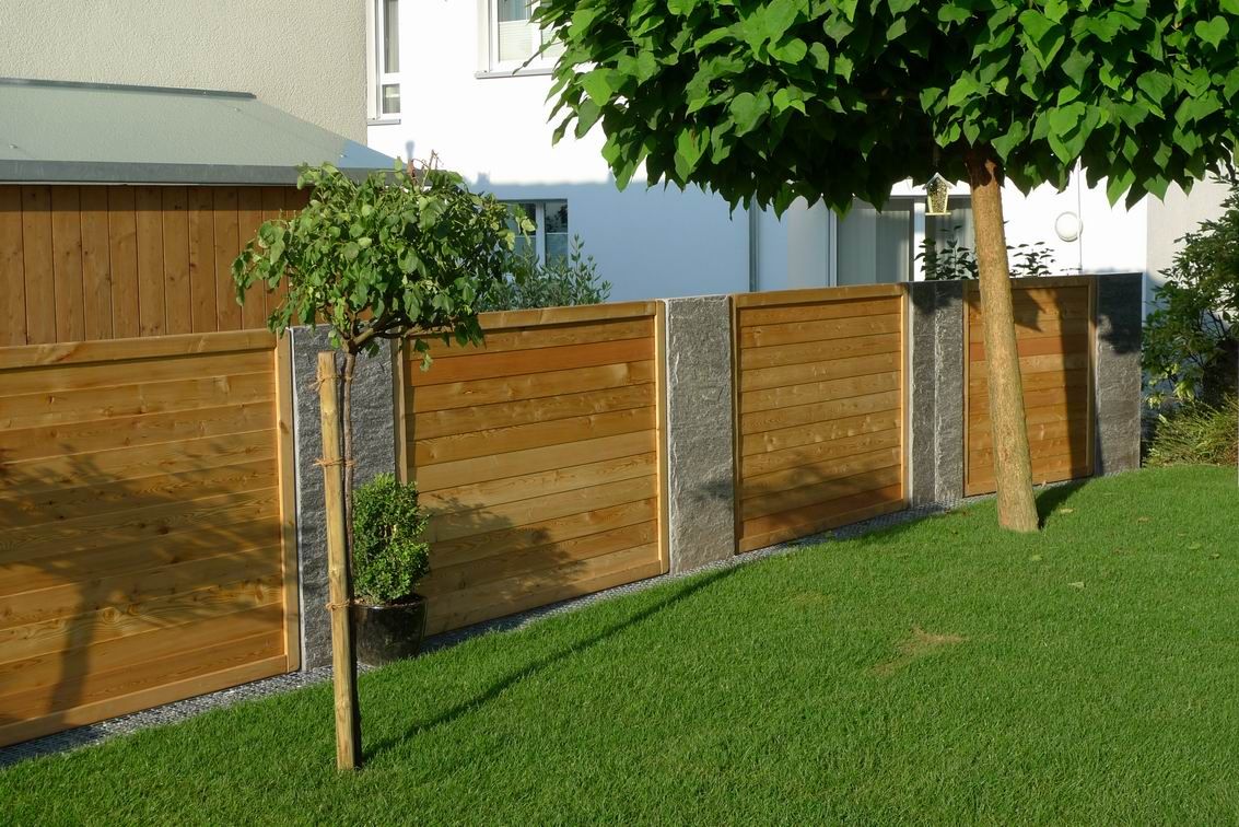Laederach Gartenbau - Privatsphäre im Garten - Sichtschutzwand