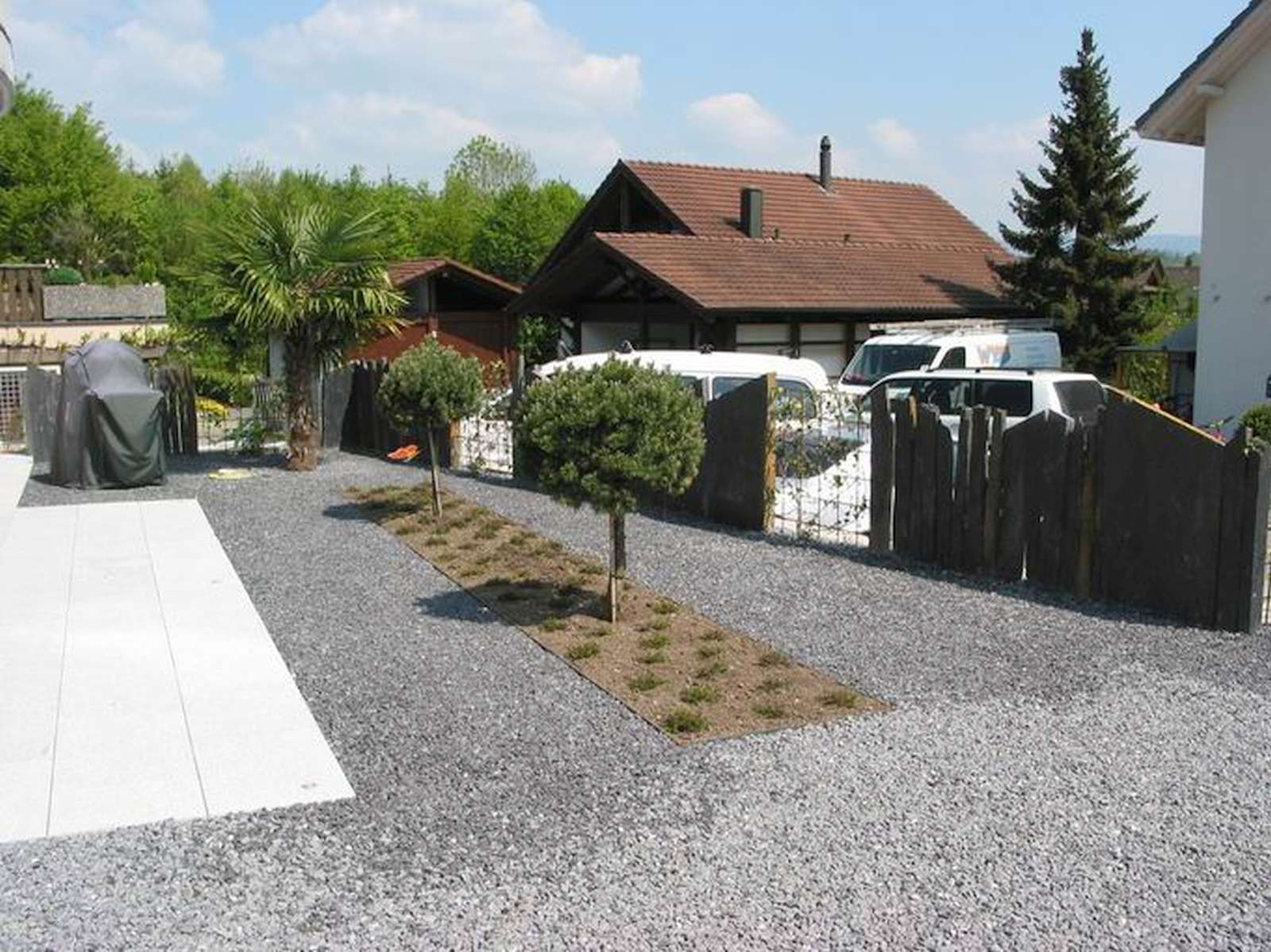 Laederach Gartenbau - Kiesfläche im Garten - Gartenplanung